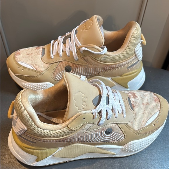 PUMA RS-X x Dixie D'Amelio woman’s sz 8.5 - Picture 1 of 8